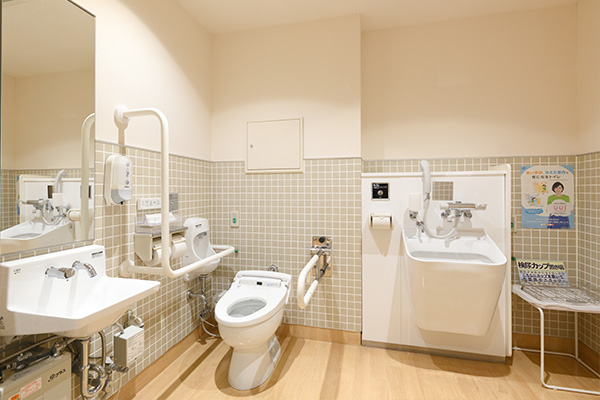 多目的トイレ②