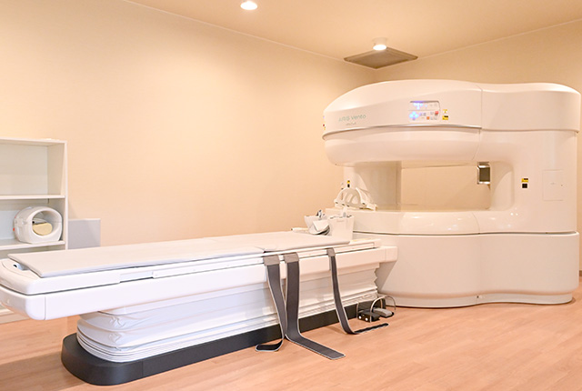 CT導入施設より精密な検査治療を実現。